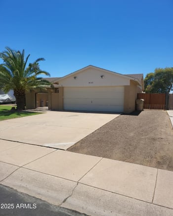 5435 Christy Dr, Glendale, AZ 85304