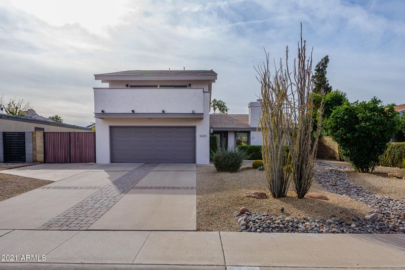 5435 E Cambridge Ave, Phoenix, AZ 85008