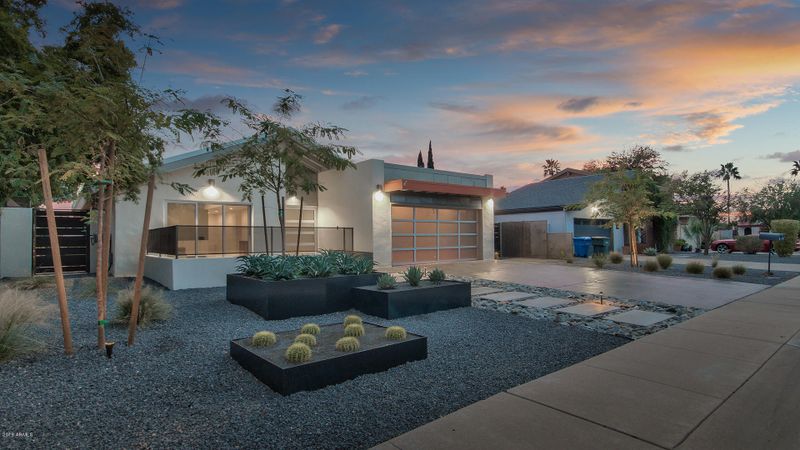 5435 E Roanoke Ave, Phoenix, AZ 85008