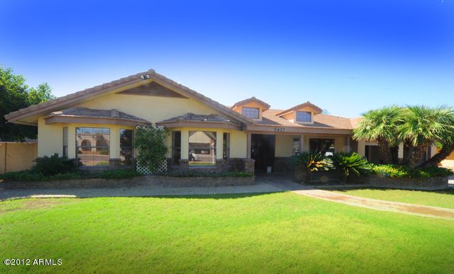 5437 E Crescent Ave, Mesa, AZ 85206