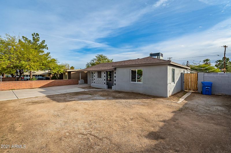 5437 S Montezuma St, Phoenix, AZ 85041