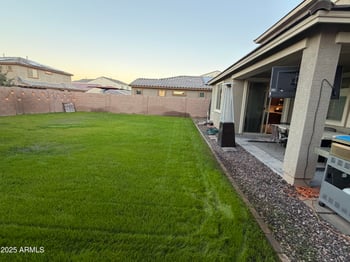 5438 Country Garden Ln, Laveen, AZ 85339