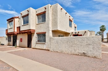 5438 Lynwood St, Phoenix, AZ 85043