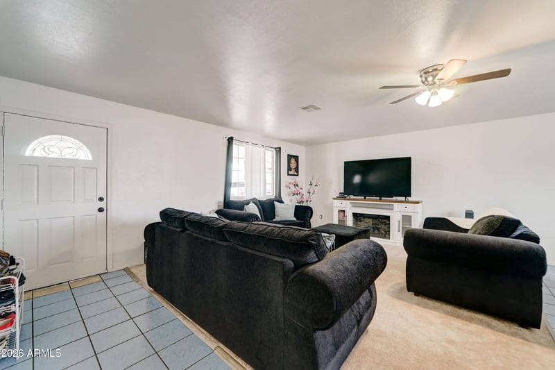 5438 Roanoke Ave, Phoenix, AZ 85035