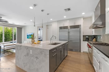 5439 E Lewis Ave, Phoenix, AZ 85008