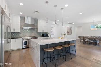 5439 E Lewis Ave, Phoenix, AZ 85008