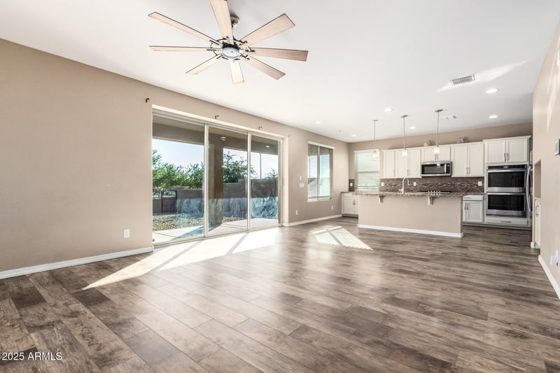 5439 Leodra Ln, Laveen, AZ 85339