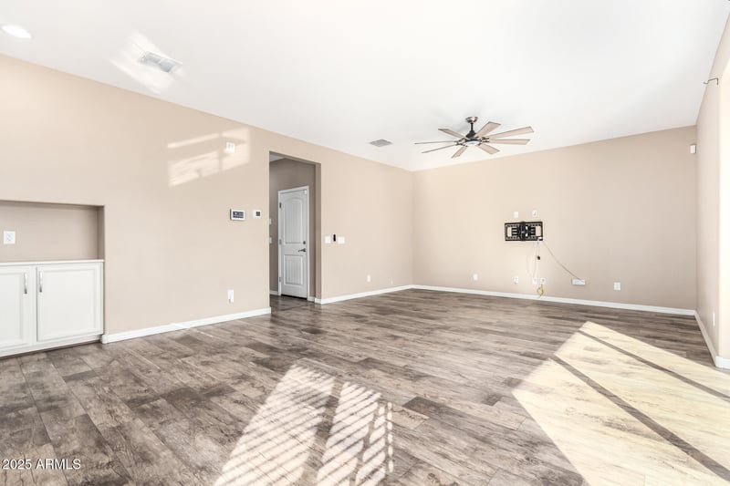 5439 Leodra Ln, Laveen, AZ 85339