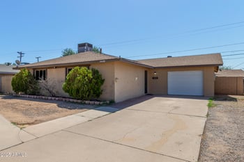 5439 Osborn Rd, Phoenix, AZ 85031