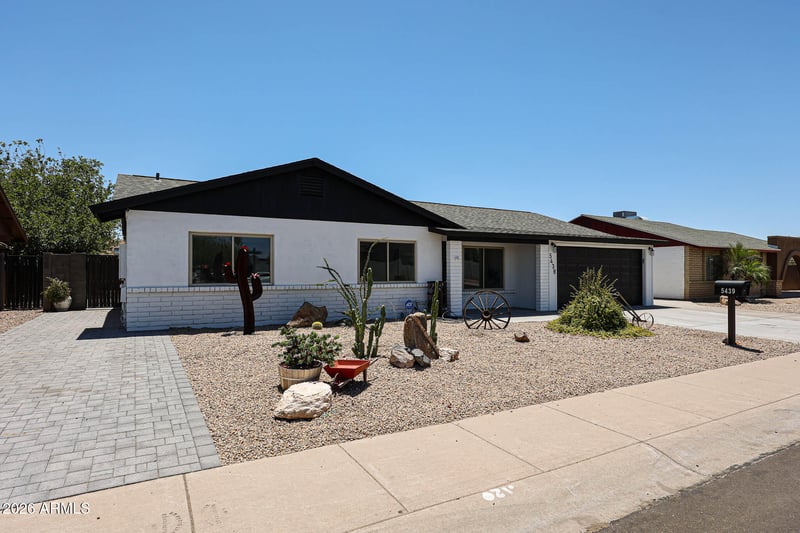 5439 Desert Cove Ave, Glendale, AZ 85304