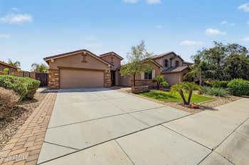 5439 W Quail Track Dr, Phoenix, AZ 85083