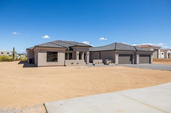 544 Amber Sun Dr, Phoenix, AZ 85085