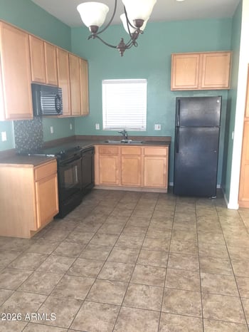 544 Alma School Rd #16, Mesa, AZ 85201