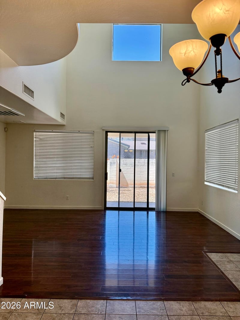 544 N Alma School Rd #16, Mesa, AZ 85201