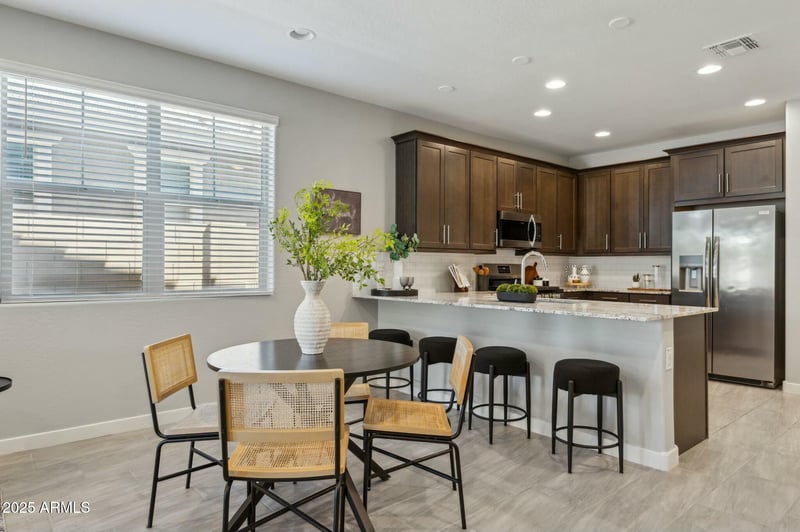 5440 Arizona Pl, Chandler, AZ 85249