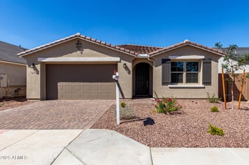 5440 Loma Ln, Glendale, AZ 85302