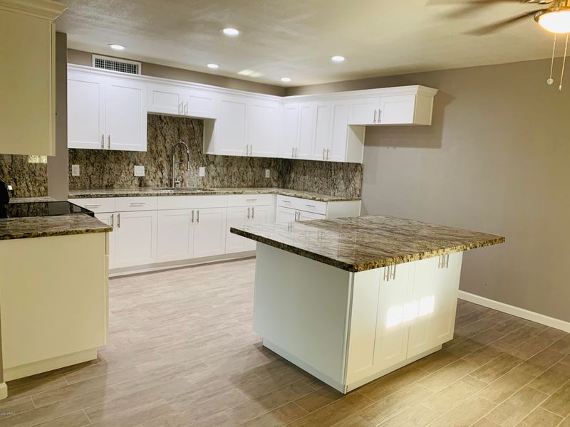 5440 S 47th Pl, Phoenix, AZ 85040