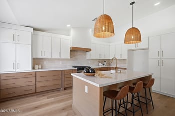 5440 Saragosa St, Chandler, AZ 85226