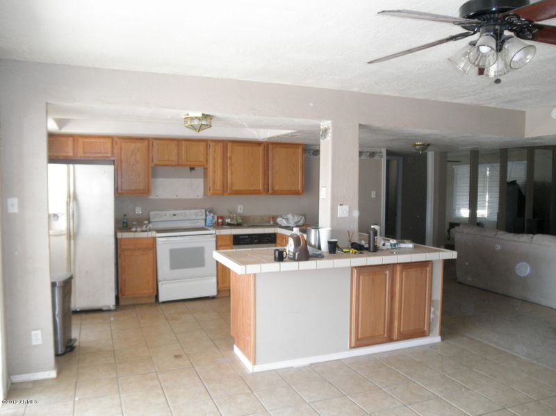 5441 W Beck Ln, Glendale, AZ 85306