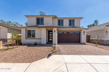 5443 Loma Ln, Glendale, AZ 85302