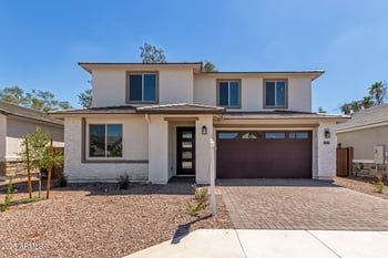 5443 Loma Ln, Glendale, AZ 85302