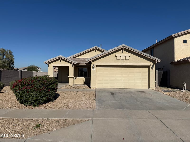 5444 Grove St, Laveen, AZ 85339