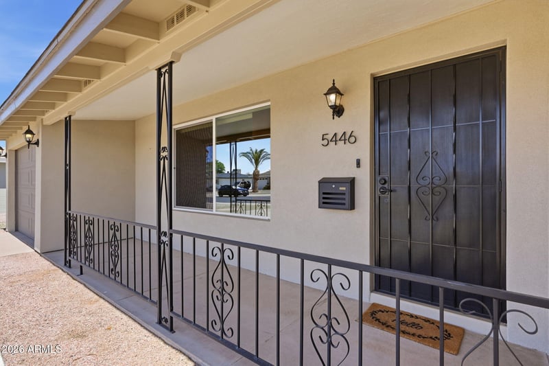 5446 E Dallas St, Mesa, AZ 85205