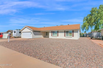 5446 E Dodge St, Mesa, AZ 85205