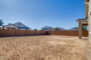 5447 Manzanita Dr, Glendale, AZ 85302