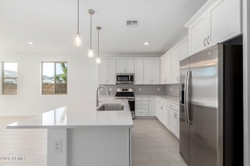 5447 W Manzanita Dr, Glendale, AZ 85302