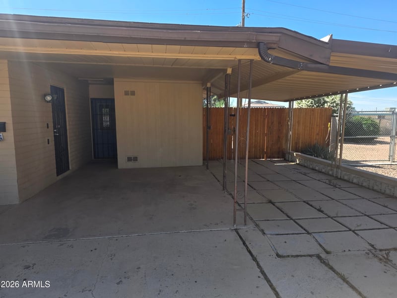 5449 E Akron St, Mesa, AZ 85205