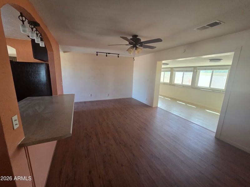 5449 E Akron St, Mesa, AZ 85205