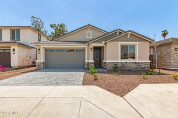 5449 Loma Ln, Glendale, AZ 85302