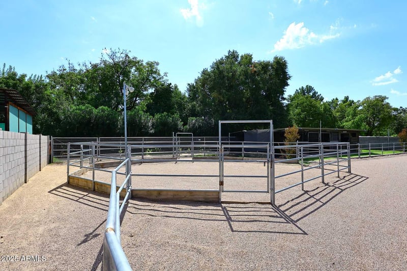 5449 Thunderbird Rd, Scottsdale, AZ 85254