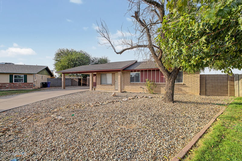545 S Glennwood Cir, Mesa, AZ 85204
