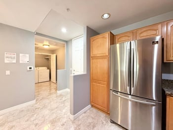 5450 Deer Valley Dr #1006, Phoenix, AZ 85054