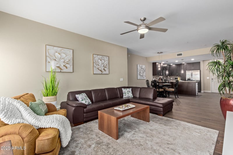 5450 Deer Valley Dr #1195, Phoenix, AZ 85054