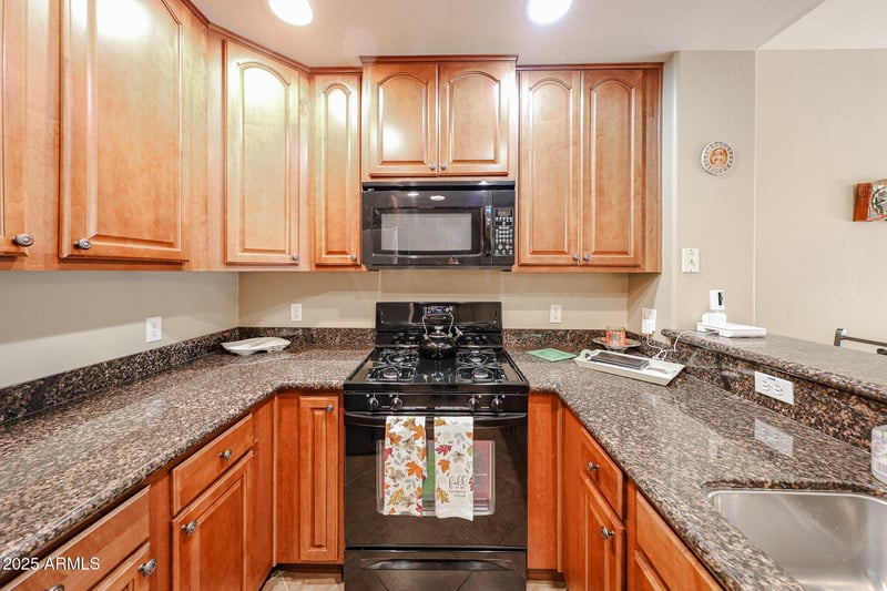 5450 Deer Valley Dr #1201, Phoenix, AZ 85054