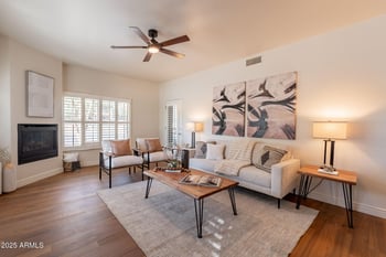 5450 Deer Valley Dr #1208, Phoenix, AZ 85054