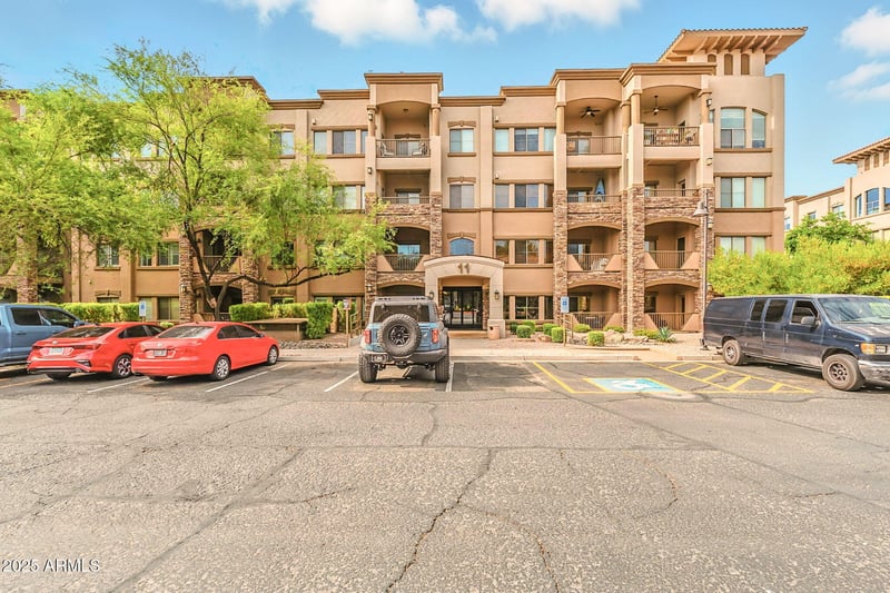 5450 Deer Valley Dr #1209, Phoenix, AZ 85054