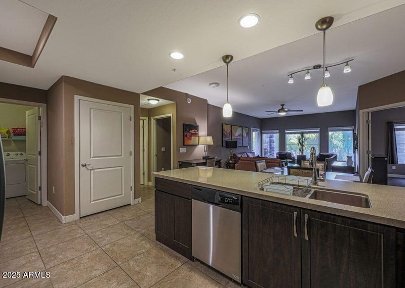 5450 Deer Valley Dr #2191, Phoenix, AZ 85054