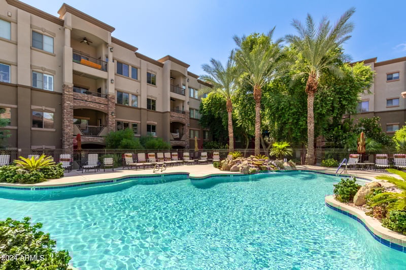 5450 Deer Valley Dr #2206, Phoenix, AZ 85054