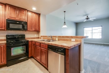 5450 Deer Valley Dr #4004, Phoenix, AZ 85054