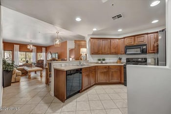 5450 E Deer Valley Dr #1020, Phoenix, AZ 85054