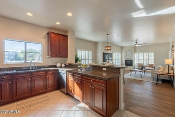 5450 Deer Valley Dr #1208, Phoenix, AZ 85054