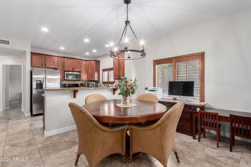 5450 E Deer Valley Dr #1217, Phoenix, AZ 85054