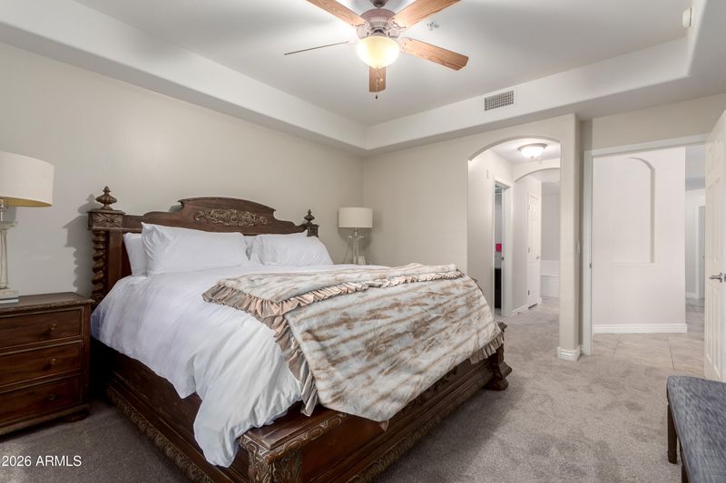 5450 E Deer Valley Dr #1217, Phoenix, AZ 85054