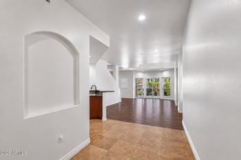 5450 E Deer Valley Dr #1226, Phoenix, AZ 85054