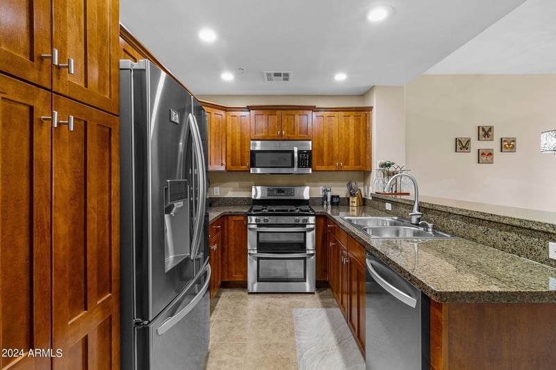 5450 E Deer Valley Dr #3004, Phoenix, AZ 85054