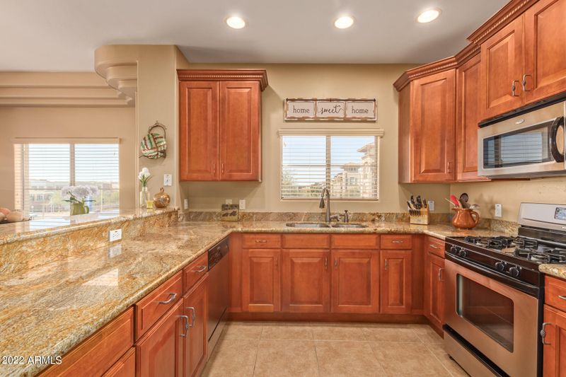 5450 E Deer Valley Dr #3022, Phoenix, AZ 85054